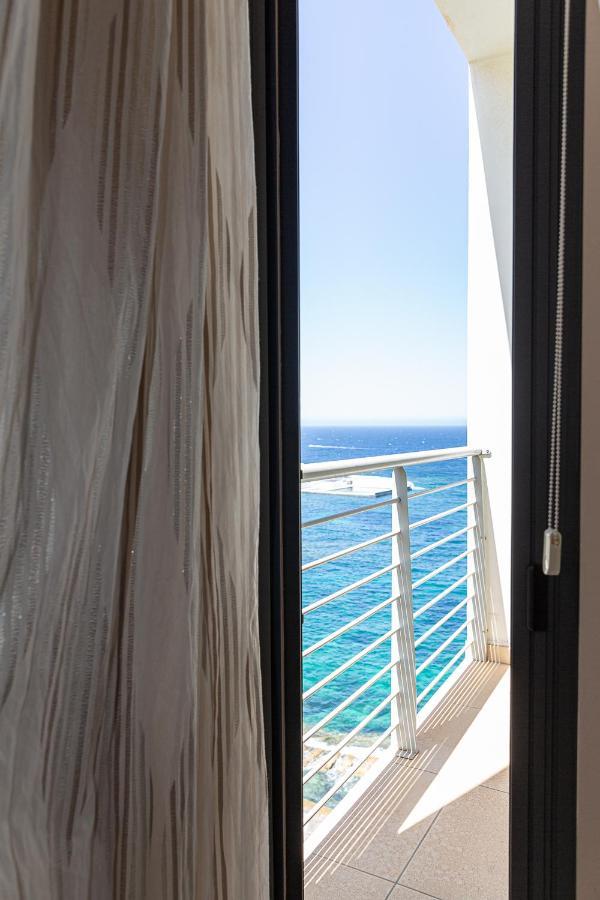 Beautiful Sea View Apartment Sliema Bagian luar foto