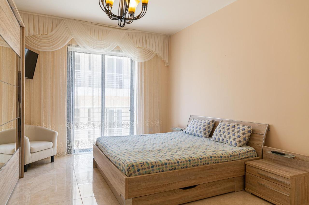 Beautiful Sea View Apartment Sliema Bagian luar foto