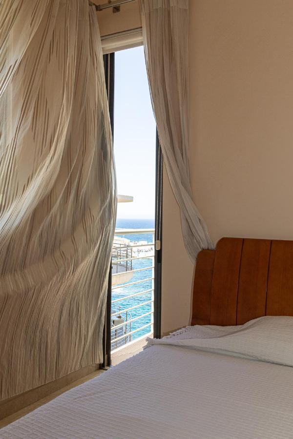 Beautiful Sea View Apartment Sliema Bagian luar foto